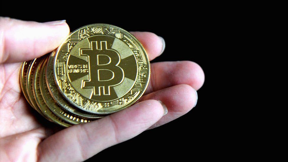 Rússia considera aceitar Bitcoin para petróleo e gás