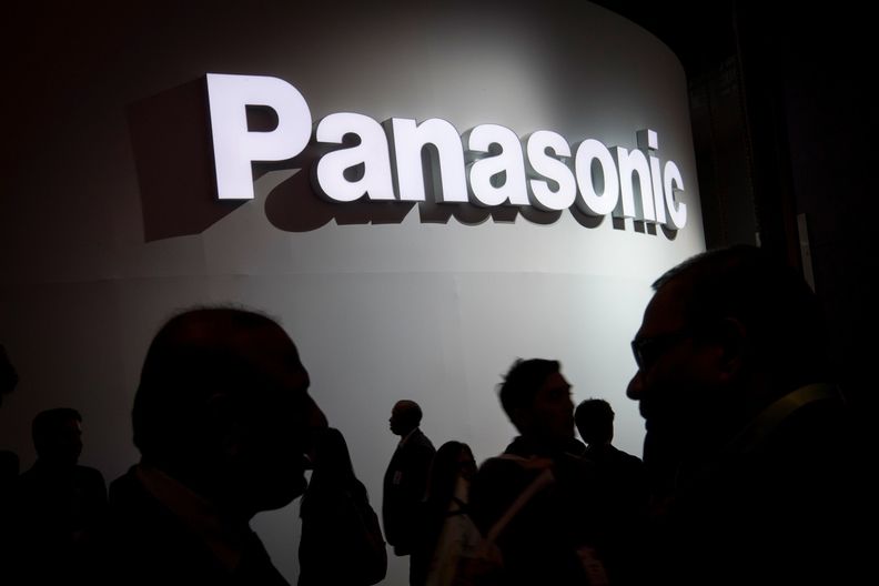 Panasonic investirá US$ 5 bilhões em baterias e software para veículos elétricos