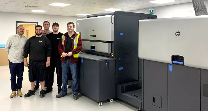HP Indigo continua a atrapalhar a indústria de etiquetas, alcançando o 2000º marco de instalação ativa