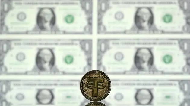 Retiradas de Tether chegam a US$ 10 bilhões