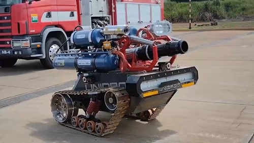 Robô de combate a incêndio desenvolvido por startup do Programa Petrobras Conexões para Inovação