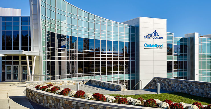 Saint-Gobain adquire empresa de fabricação de cerâmica com sede nos EUA