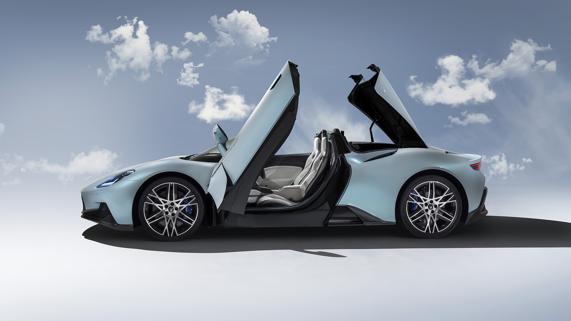 Além do céu com o novo Maserati spyder