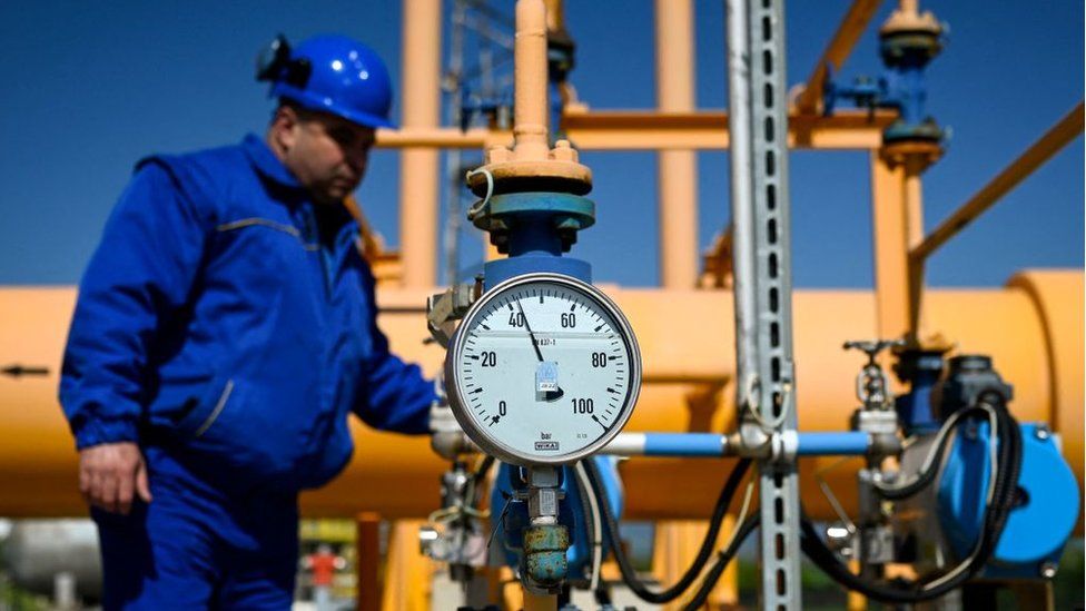 Guerra na Ucrânia: Rússia ganha US$ 97 bilhões em exportações de energia desde invasão