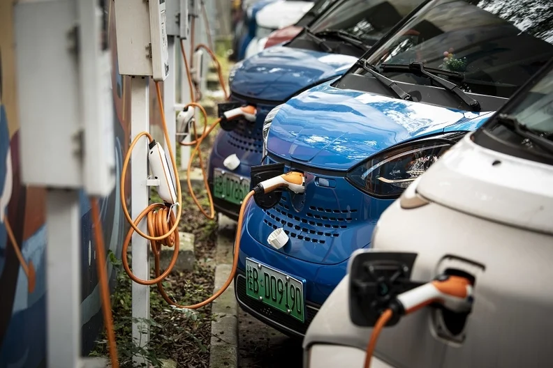 China deve alcançar um recorde de 6 milhões de veículos elétricos vendidos em 2022