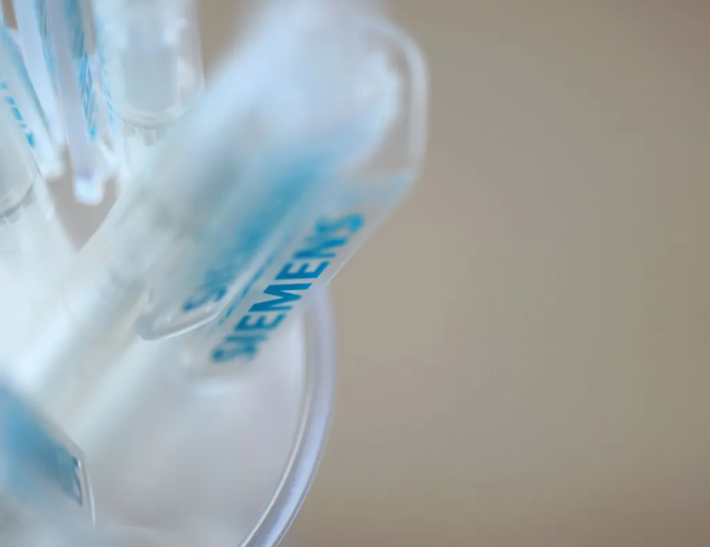 Siemens conclui aquisição da Brightly
