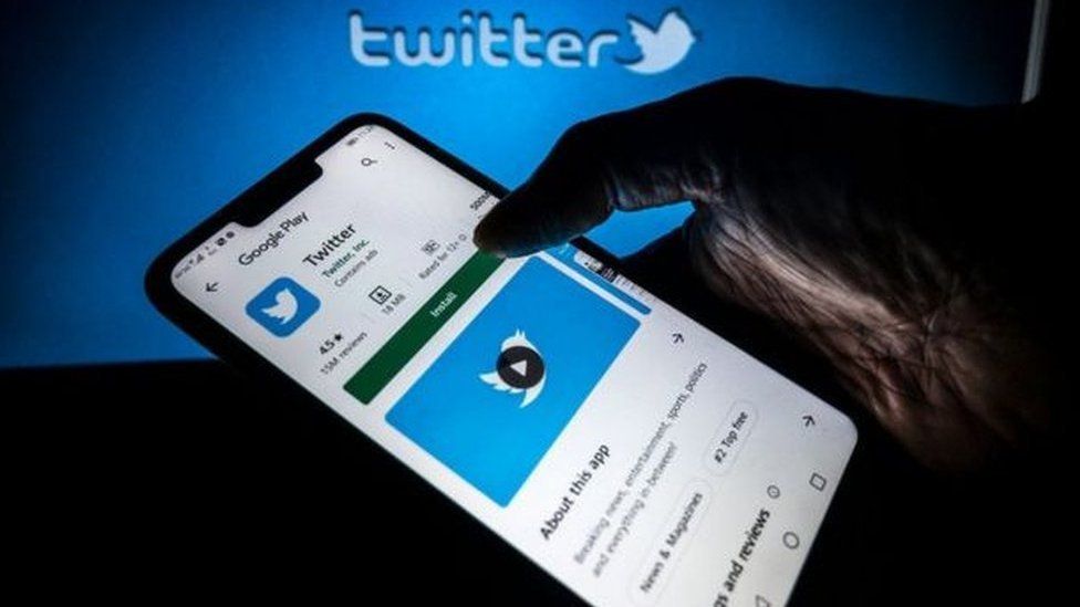 Acionistas do Twitter aprovam acordo de US$ 44 bilhões com Musk