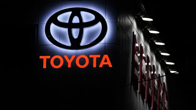 Toyota promete até US$ 5,6 bilhões para produção de baterias EV e aumenta investimento na fábrica da Carolina do Norte