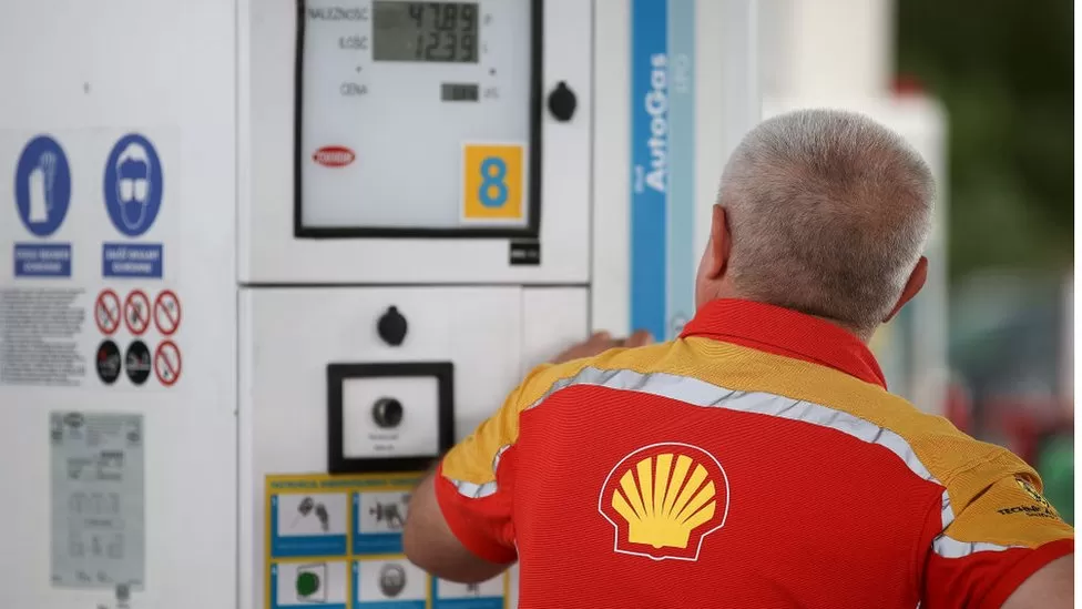 Salto nos lucros da Shell gera pedidos de aumento inesperado de impostos