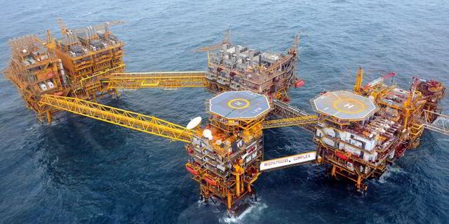 O favorito surge para o prêmio de desenvolvimento Daman de $ 670 milhões da ONGC no exterior da Índia