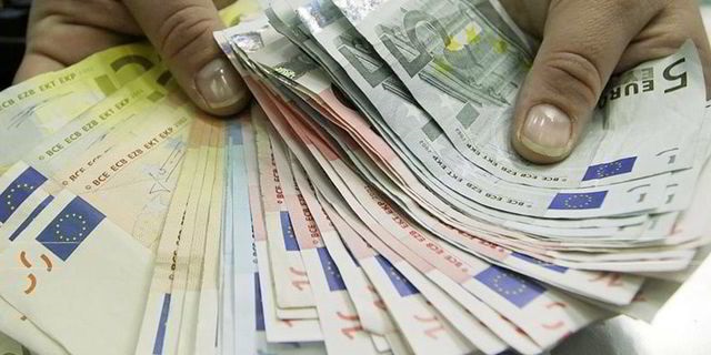 UE chega a acordo sobre mecanismo de financiamento para transição energética