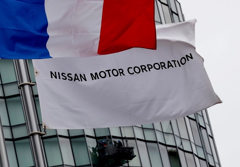 Diretores da Nissan disseram que endossariam medidas para chegar a acordo com a Renault