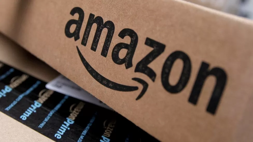 Fechamento de armazéns da Amazon põe em risco 1.200 empregos