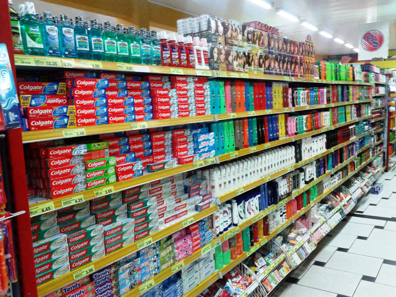 Corrente de comércio da indústria brasileira de Higiene Pessoal, Perfumaria e Cosméticos atingiu US＄1,52 bilhão em 2022