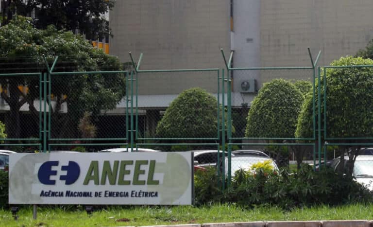 Iniciativa conjunta busca atrair mais indústrias para o programa de eficiência energética da ANEEL