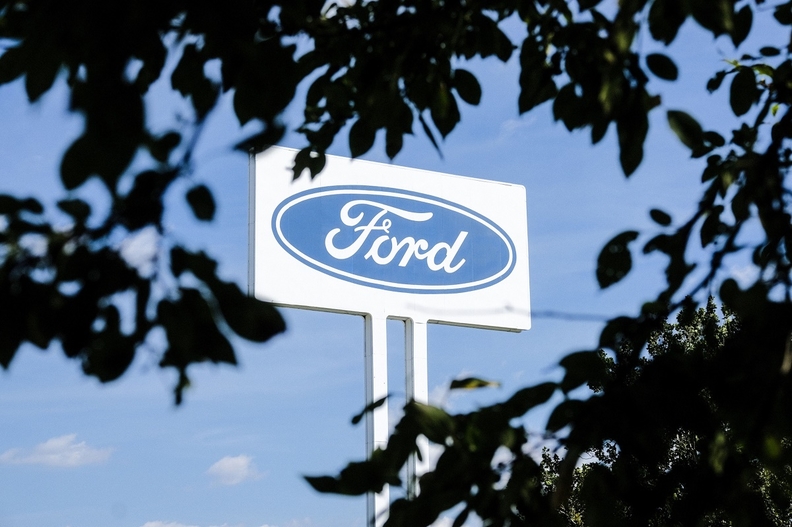 Ford e parceiros assinam acordo para fábrica de materiais para baterias de veículos elétricos de US$ 4,5 bilhões na Ásia