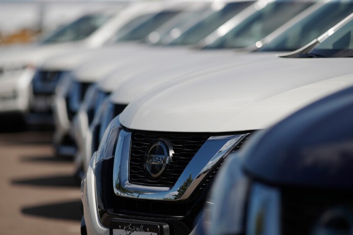 Nissan faz recall de mais de 700.000 SUVs que podem desligar durante a condução