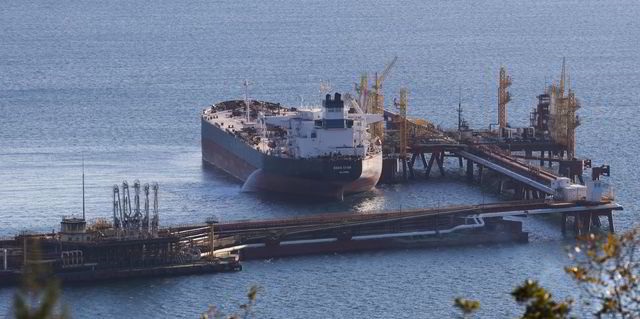 Rússia revela nova queda nas receitas de petróleo e gás