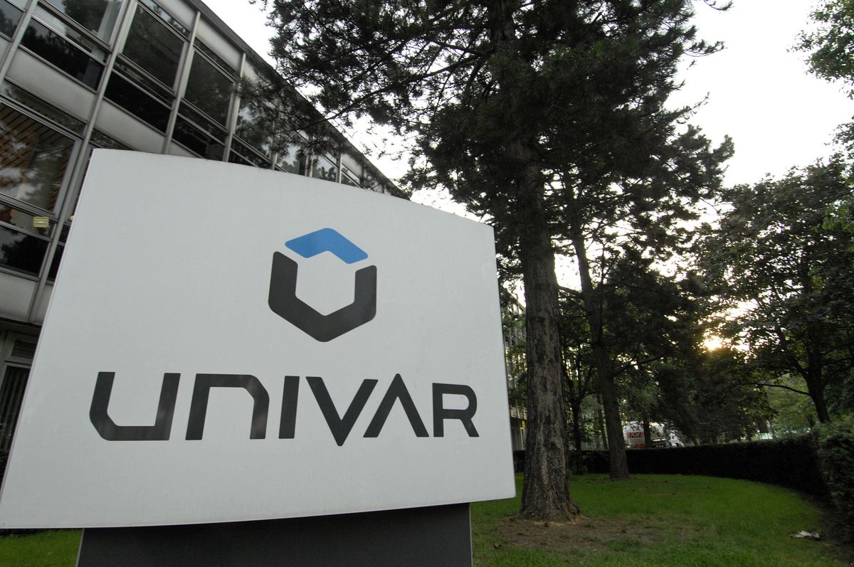 Empresa de private equity Apollo compra a distribuidora Univar