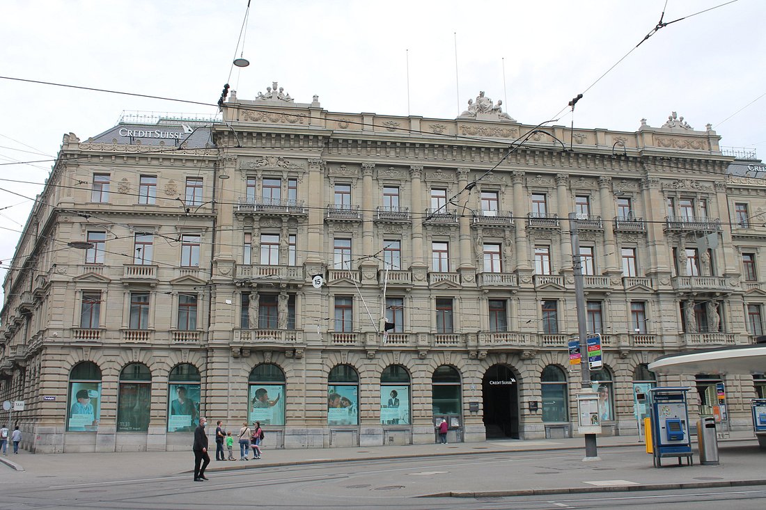 Ações caem com o Credit Suisse aumentando o nervosismo do setor bancário