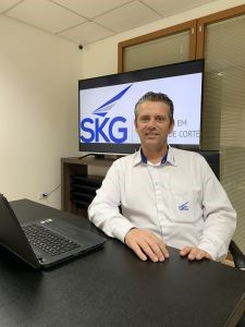 Brasil detém 35% do mercado mundial de carne de frango devido à sustentabilidade empregada desde a produção até a venda