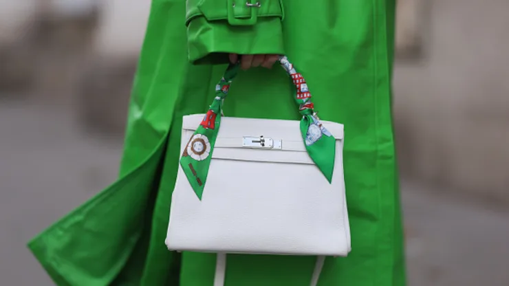 A fabricante de bolsas Birkin, Hermes, não vê desaceleração nos EUA, pois as vendas aumentam 23%