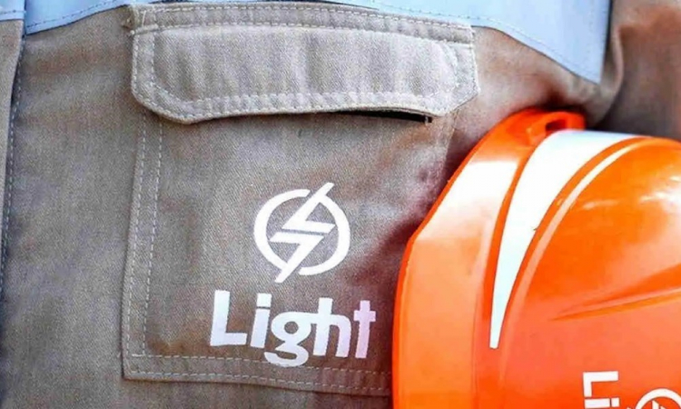 Com dívidas de R$ 11 bilhões, Light entra com pedido de recuperação judicial