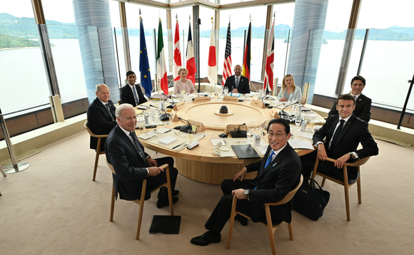 Holanda, Chile e Nova Zelândia pedem ao G7 que apoie o 'fim da era dos combustíveis fósseis'