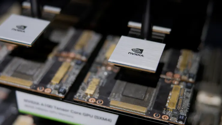 O boom do chip AI está levando a Nvidia a US$ 1 trilhão, mas não ajudará a Intel e a AMD