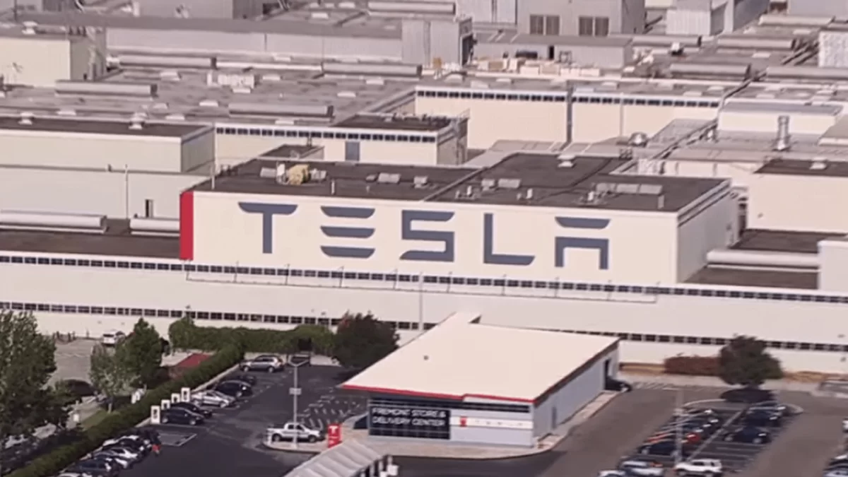Tesla reinicia negociações no mercado indiano com nova proposta de fábrica