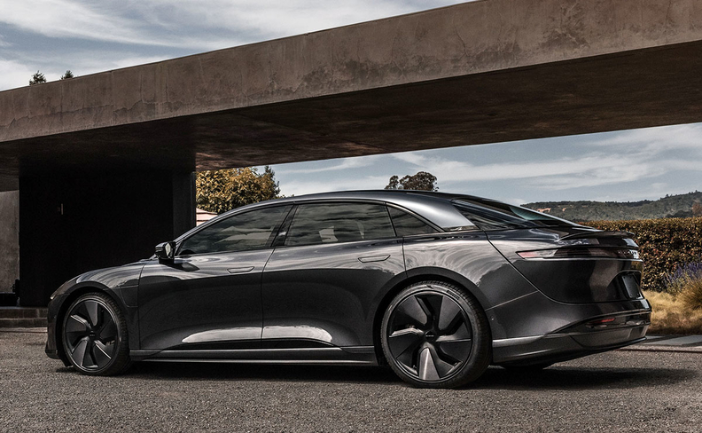 CEO da Lucid diz que o acordo de tecnologia Aston Martin EV é apenas o começo