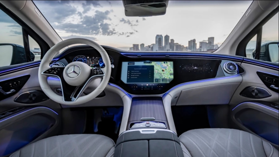 Mercedes-Benz aprimora a experiência dos motoristas com o Azure OpenAI Service