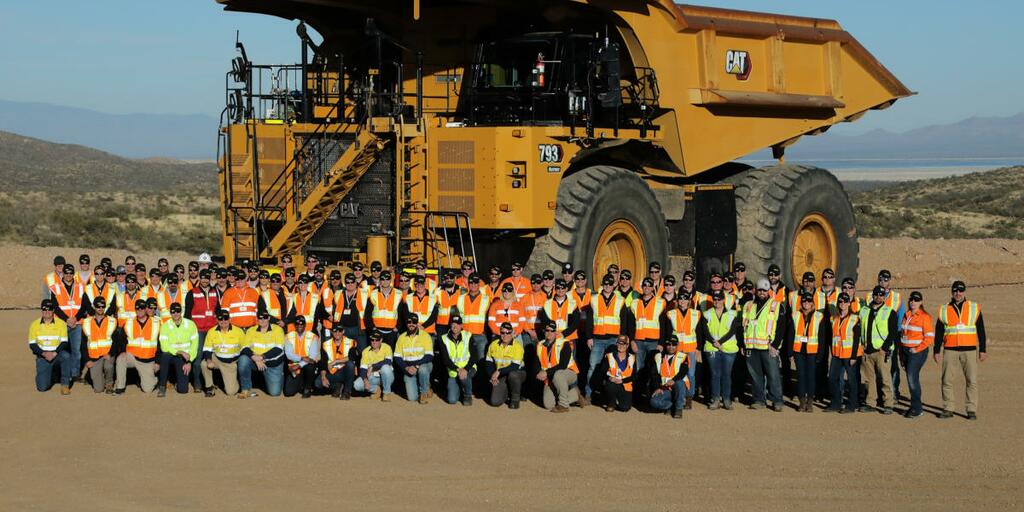 Caterpillar Atinge Alta Histórica: Um Marco Notável na Indústria de Maquinário Pesado