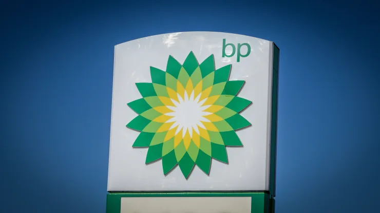 Ações da BP caem 4% após queda nos lucros do terceiro trimestre