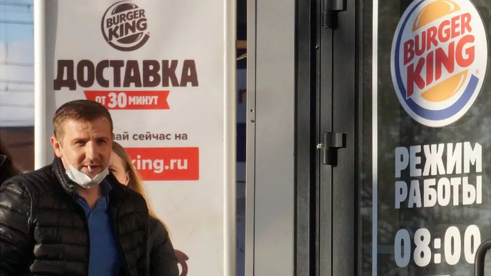 Burger King ainda aberto na Rússia, apesar da promessa de saída