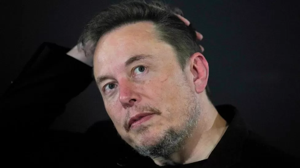 Musk diz que seu novo chatbot de IA tem “um pouco de humor”