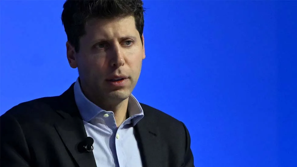 Sam Altman: Chefe destituído da OpenAI retornará dias após ser demitido
