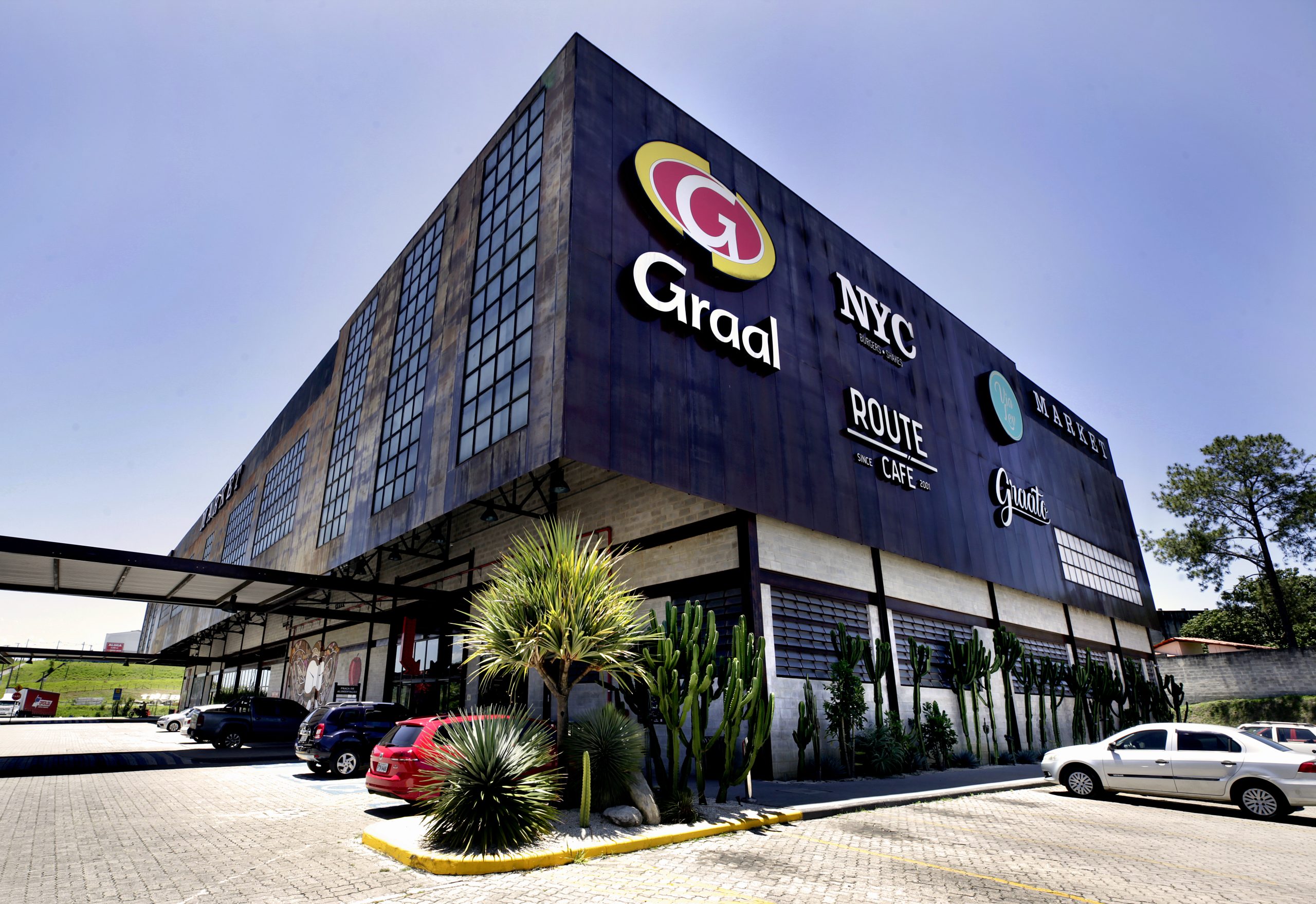 Rede Graal investe em estações de recarga ultrarrápidas para veículos elétricos