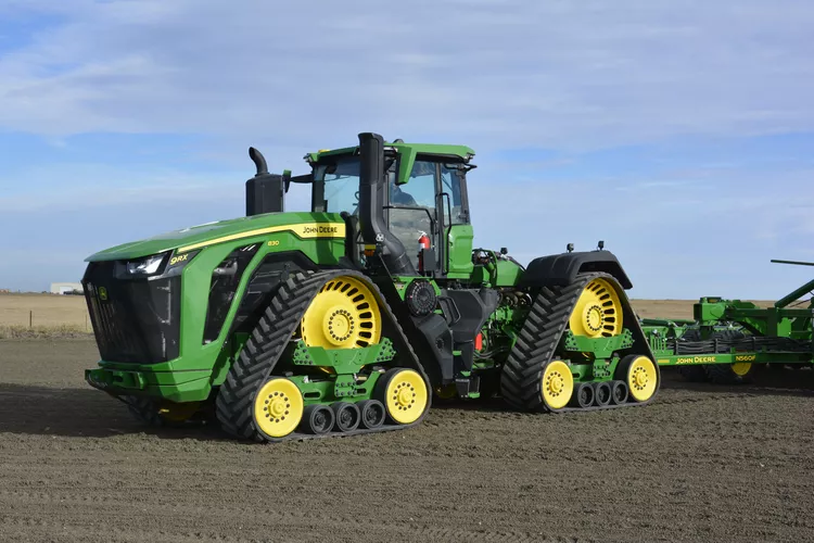 John Deere Apresenta o Maior Trator de Sua Linha: A Série 9RX de 2025