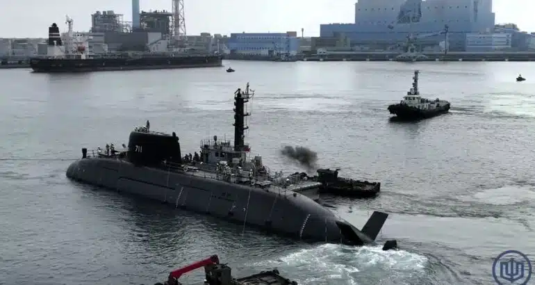 Taiwan Lança Seu Primeiro Submarino de Defesa Indígena