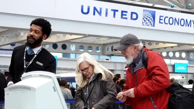 United Airlines Inova com Agrupamento de Milhas de Passageiro Frequente