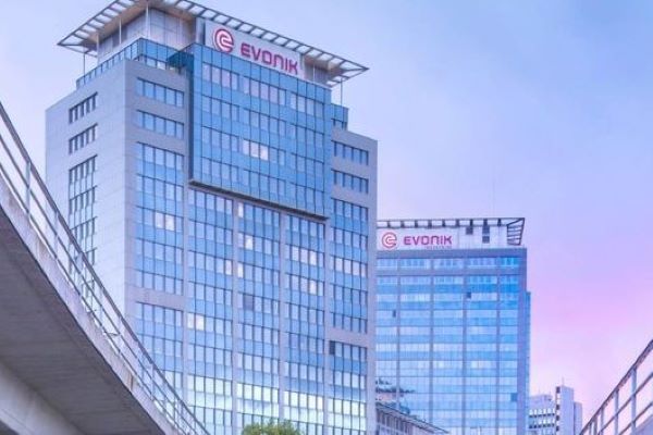 Evonik Amplia Ofertas de Catalisadores Sustentáveis com OctaMax