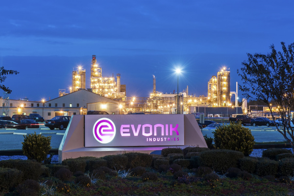 Evonik e as Mudanças Econômicas: Perspectiva do Presidente Kullmann