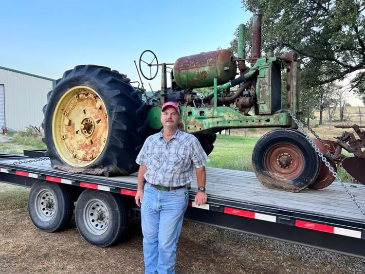 Recuperação de um Trator Antigo John Deere