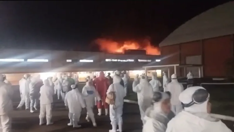 Incêndio de Grandes Proporções Atinge Indústria em Cafelândia