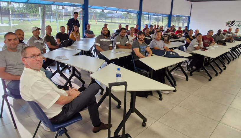Capacitação técnica da Voith Paper beneficia colaboradores e melhora eficiência no corte de papel