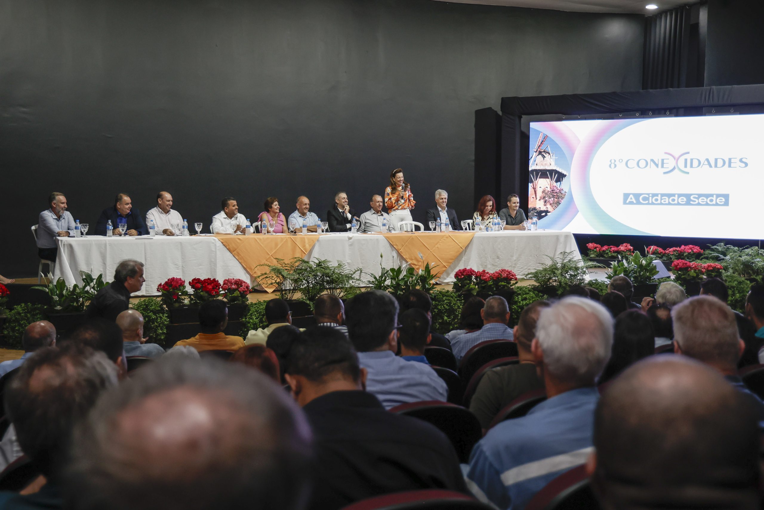 8º Conexidades: Maior Evento de Parceria Público-Privada do Brasil Chega a Holambra em 2025