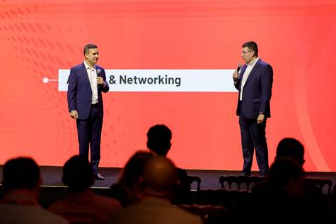 Rockwell Automation impulsiona indústria conectada com máquinas inteligentes