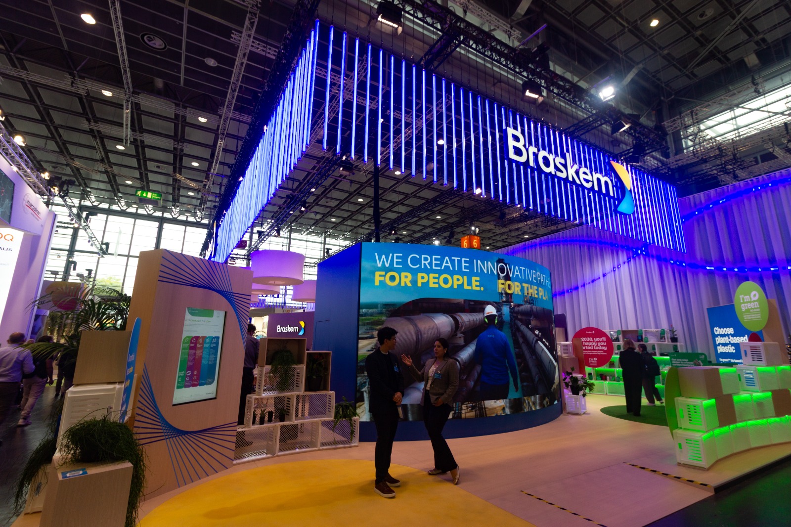 Braskem lidera inovações em biopolímeros na Feira K 2025
