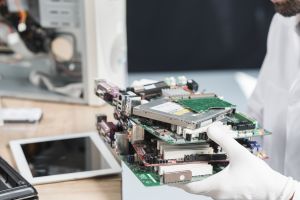 ♻️ Reciclagem de Eletroeletrônicos: Economia Circular Impulsiona Renda em Municípios Brasileiros